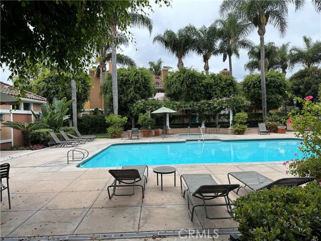 MLS #OC25216717 image #23