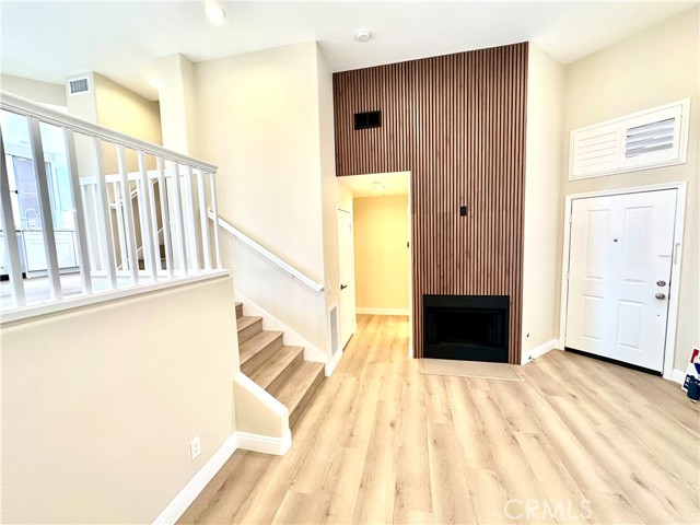 MLS #OC25216717 image #5