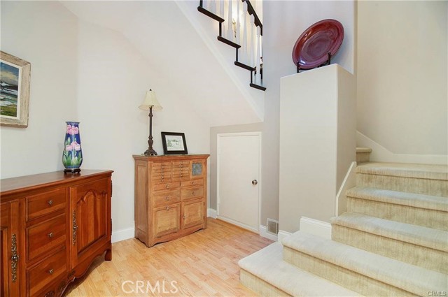 MLS #OC25216735 img 13