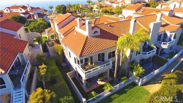 MLS #OC25216735 img 2