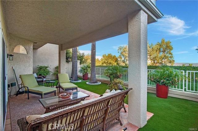 MLS #OC25216735 img 6