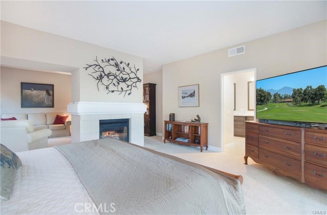 MLS #OC25216735 img 9