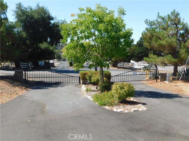 MLS #OC25216790 image #11