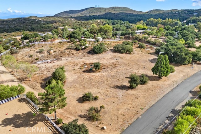 MLS #OC25216790 image #5