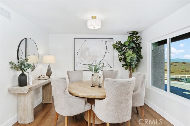 MLS #OC25217279 image #6