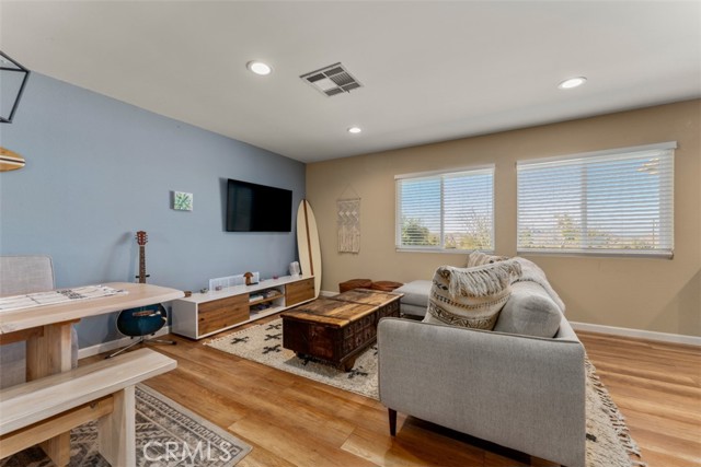 MLS #OC25217316 image #12