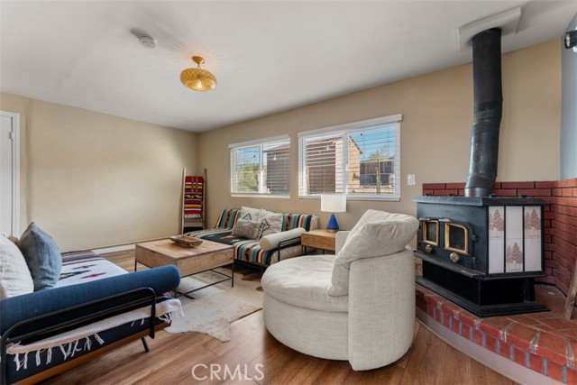 MLS #OC25217316 image #13