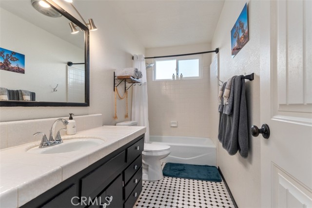 MLS #OC25217316 image #20
