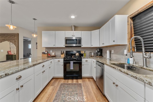 MLS #OC25217316 image #4