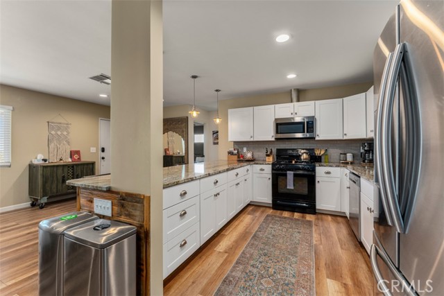 MLS #OC25217316 image #5
