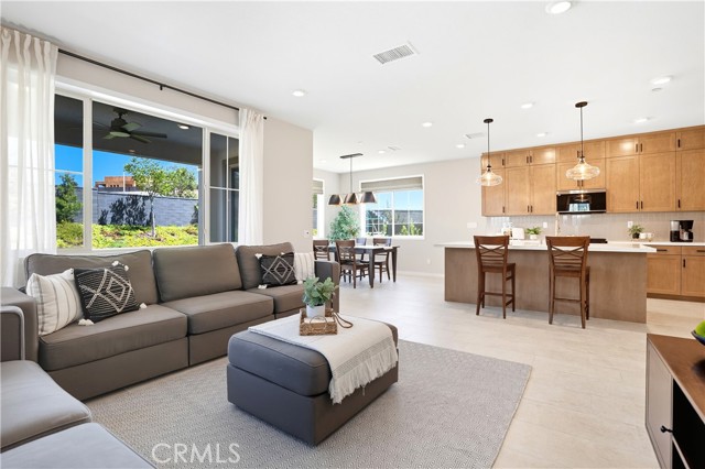 MLS #OC25217337 image #13