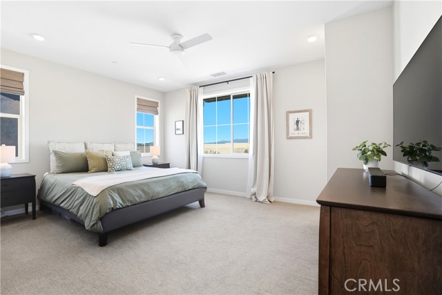 MLS #OC25217337 image #26