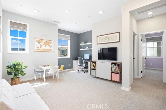 MLS #OC25217337 image #32