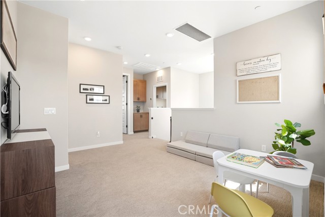 MLS #OC25217337 image #34