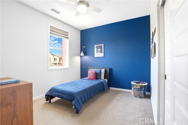 MLS #OC25217337 image #37