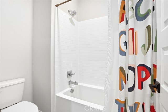 MLS #OC25217337 image #40