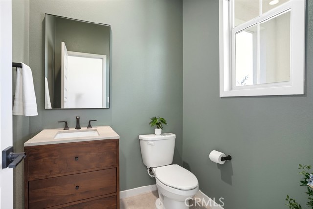 MLS #OC25217337 image #43