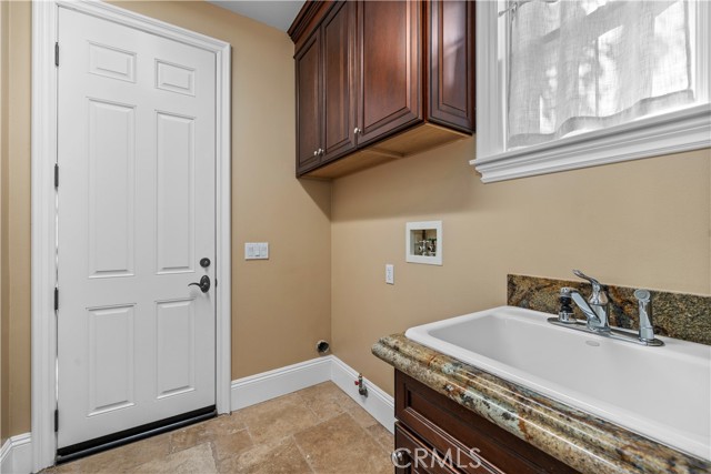 MLS #OC25217345 img 10