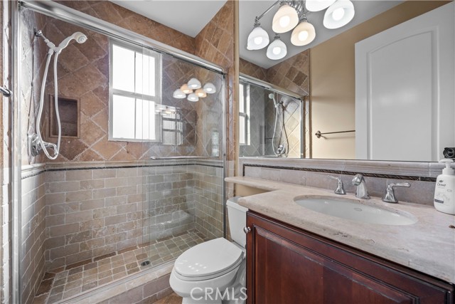 MLS #OC25217345 img 19