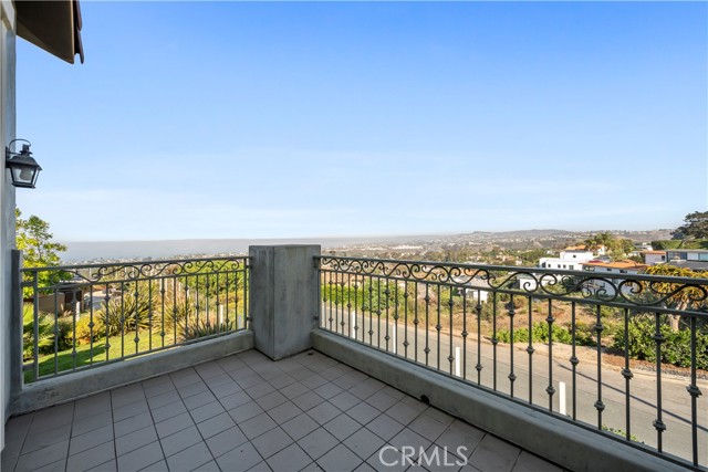 MLS #OC25217345 img 27