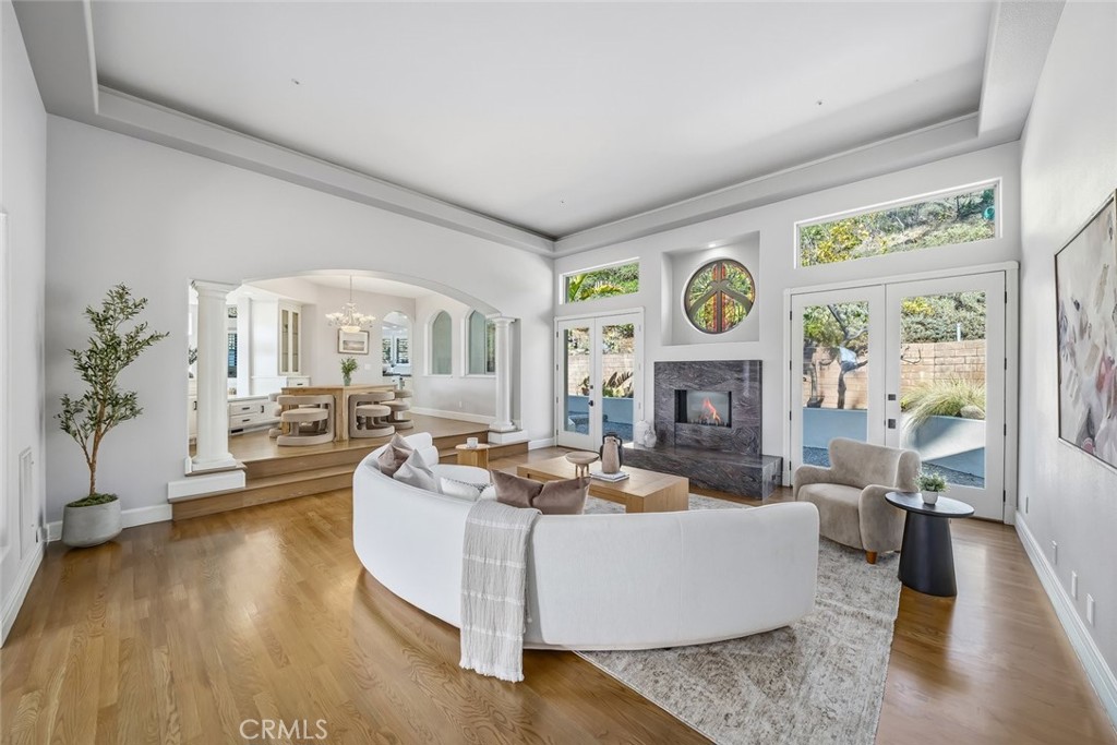 MLS #OC25217429 image #11