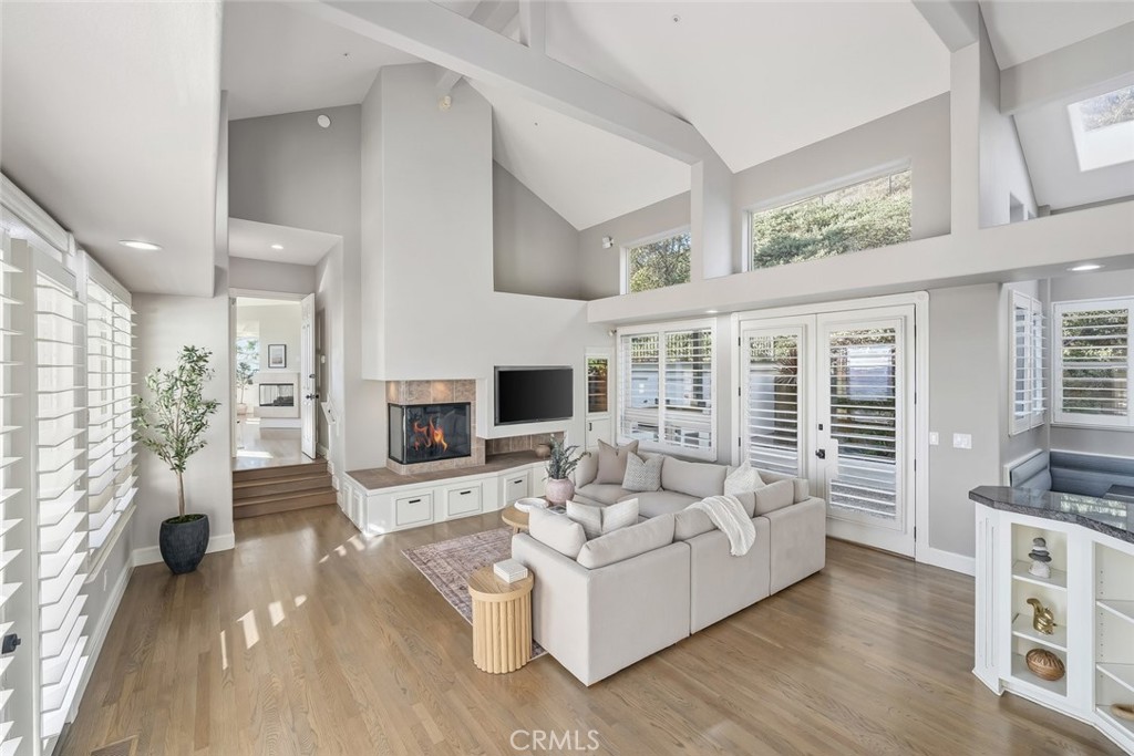 MLS #OC25217429 image #13