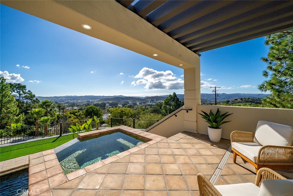 MLS #OC25217429 image #19