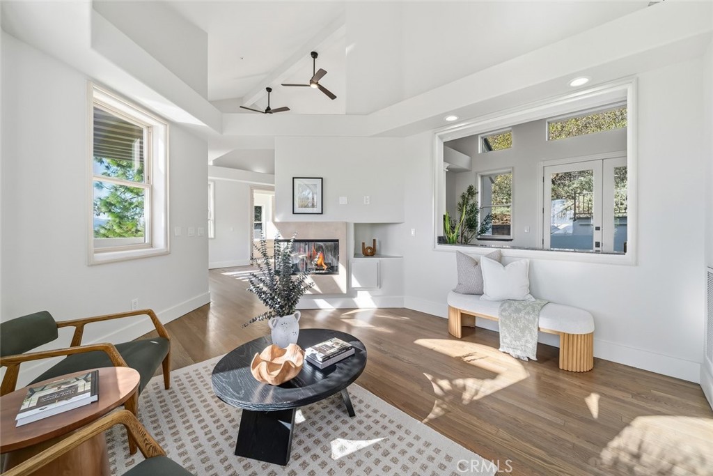 MLS #OC25217429 image #23