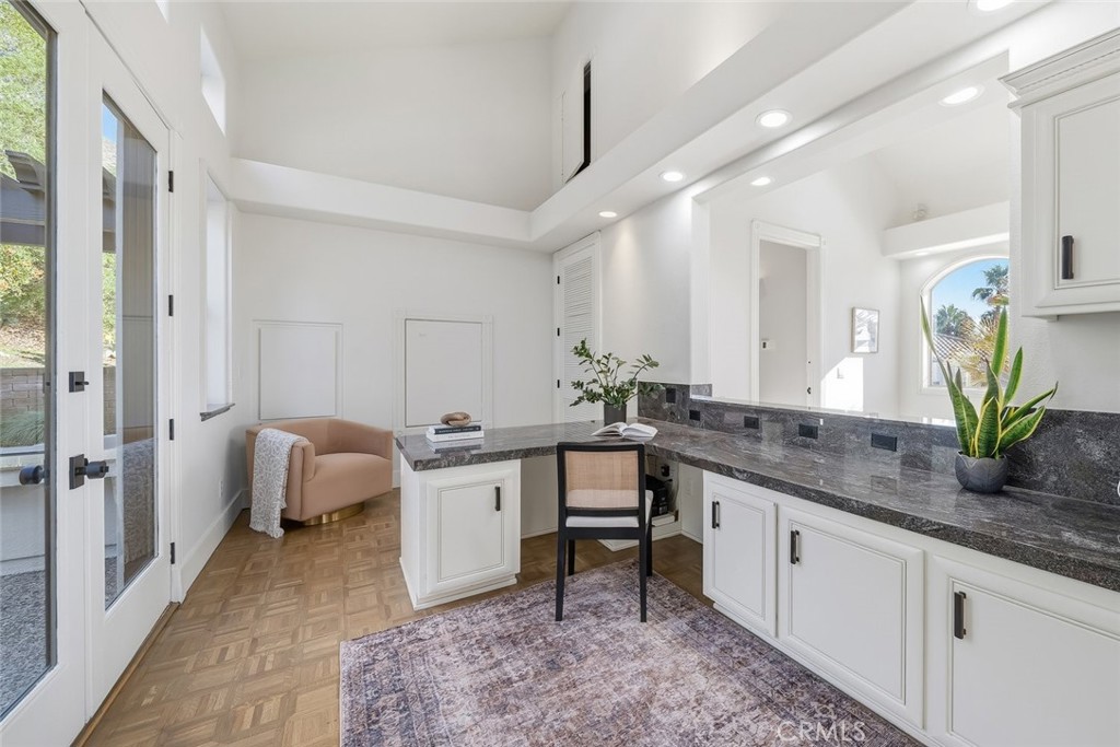 MLS #OC25217429 image #24