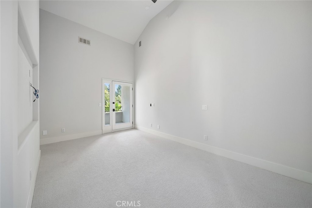 MLS #OC25217429 image #31