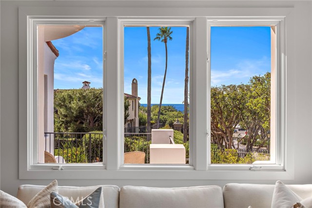 MLS #OC25217480 image #16