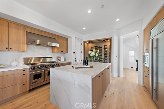 MLS #OC25217480 image #22