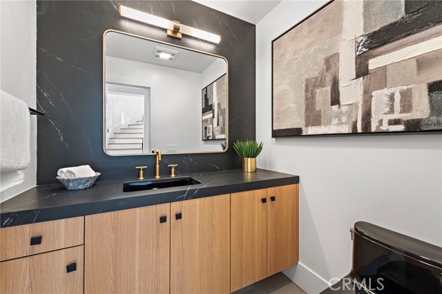 MLS #OC25217480 image #27