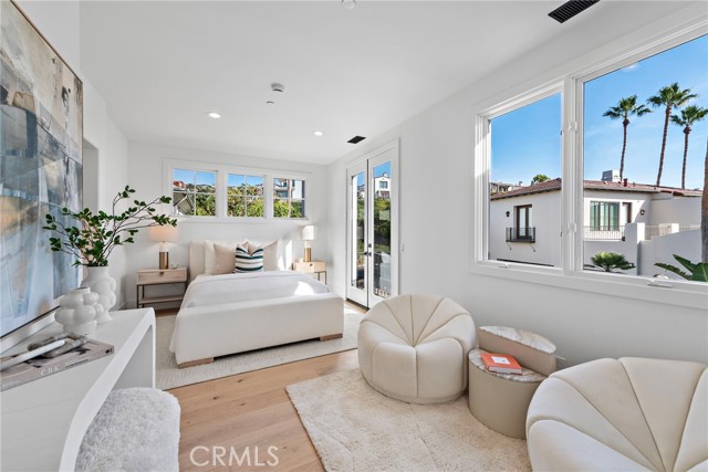 MLS #OC25217480 image #44