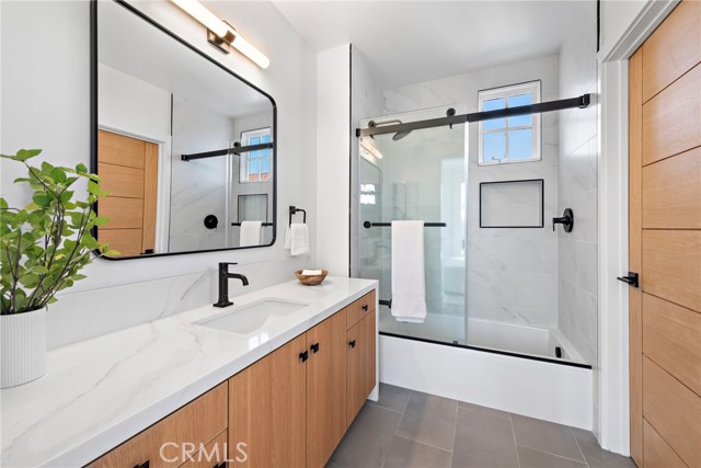 MLS #OC25217480 image #46