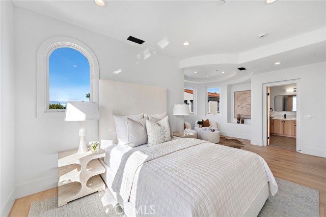 MLS #OC25217480 image #49