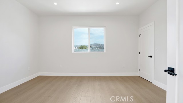 MLS #OC25217508 image #20