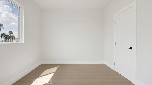 MLS #OC25217508 image #24