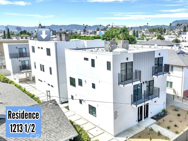 MLS #OC25217508 image #29