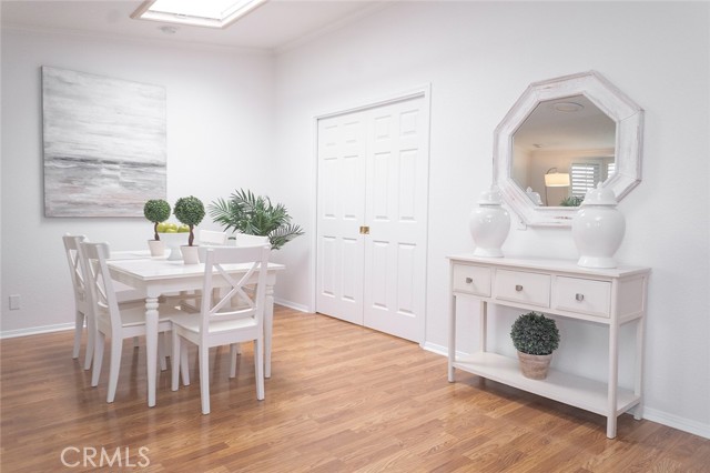 MLS #OC25217576 image #12