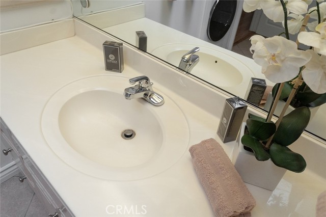 MLS #OC25217576 image #42