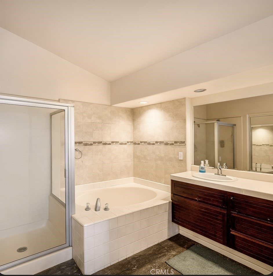 MLS #OC25217679 image #5