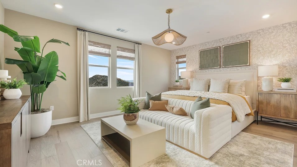 MLS #OC25217783 image #13