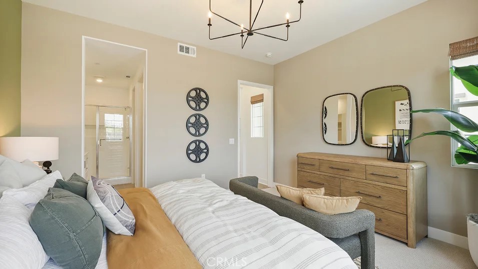 MLS #OC25217783 image #24