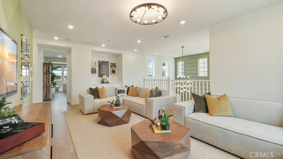 MLS #OC25217783 image #27