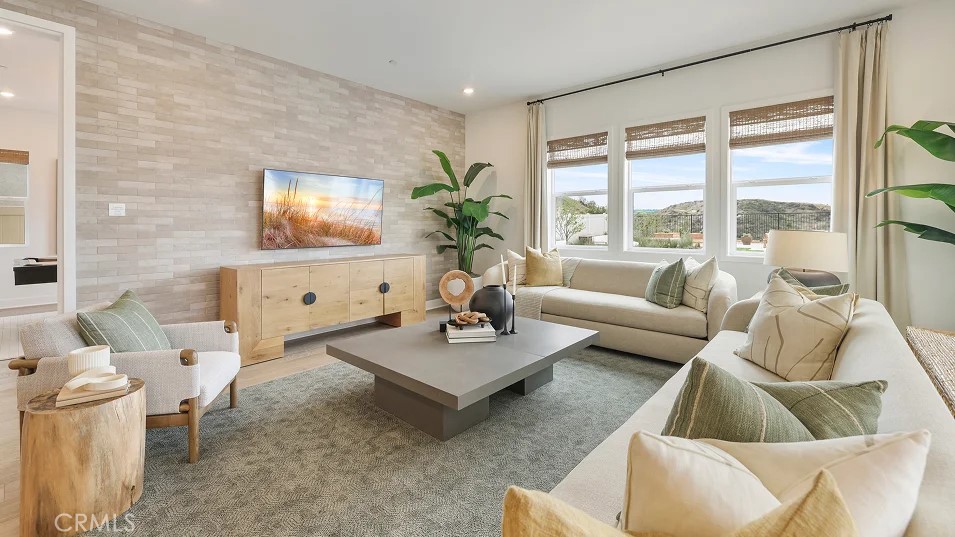 MLS #OC25217783 image #7