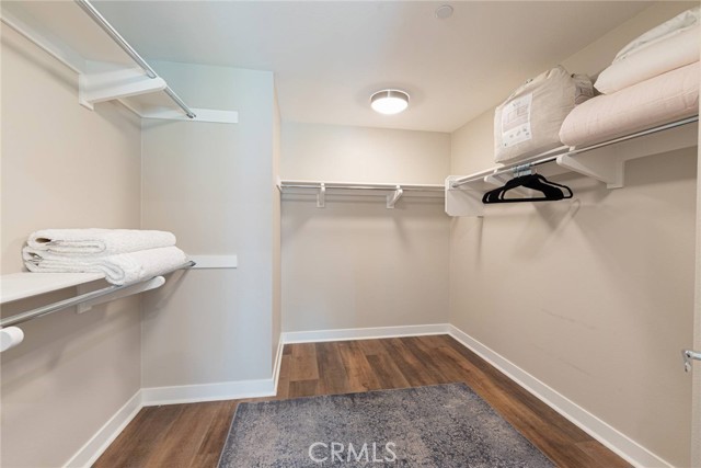 MLS #OC25217900 img 7