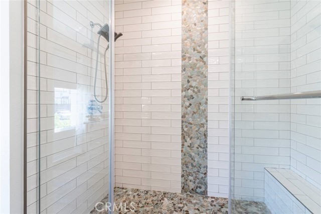 MLS #OC25217900 img 8