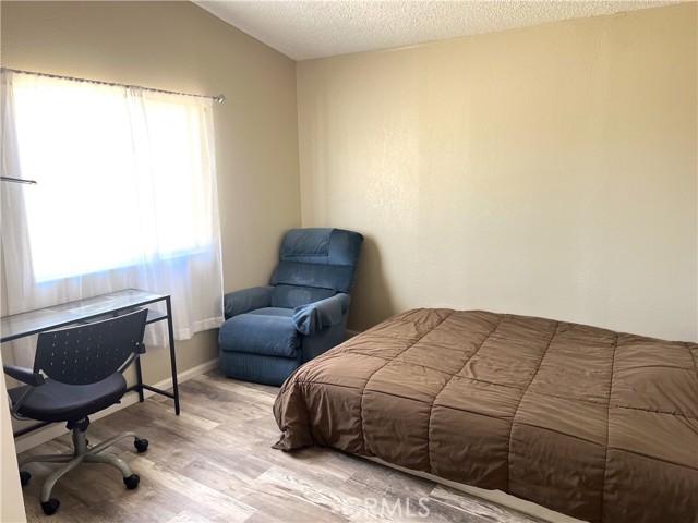 MLS #OC25217982 image #10