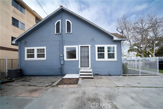 MLS #OC25218057 image #18